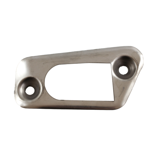 Cover plate Right Hand in the group Volvo / 240/260 / Interior / Misc. equipment / Rear seat 240/260 5d 1980- at VP Autoparts Inc. (1207871)