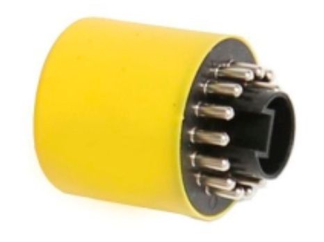 Relay Failure guard 240 78- yellow in the group Volvo / 240/260 / Electrical components / Switches / Relay interior 240 1988-93 at VP Autoparts Inc. (1362278)