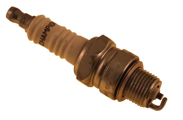 Spark plug B18B,B20B/D/F,B30A Champio in the group Volvo / 240/260 / Electrical components / Ignition system / Ignition system 240 B20F at VP Autoparts Inc. (271411CH)