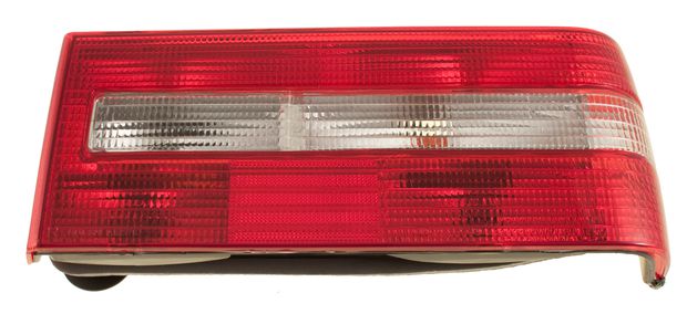 Tail lamp styling 700 90-93 RH in the group Volvo / 740/760/780 / Electrical components / Tail lights / Tail light 740 1991- at VP Autoparts Inc. (35430052)