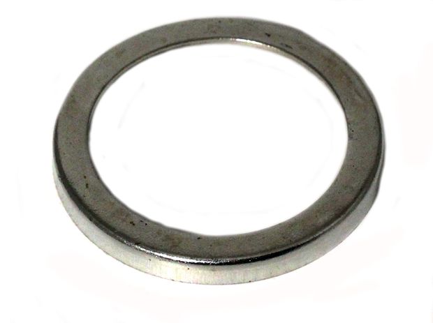 Washer, front wheel bearing 140/164/240 in the group Volvo / 240/260 / Front suspension / Front suspension / Wheel bearings front 240/260 at VP Autoparts Inc. (684731)