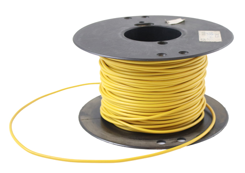 Cable RK 2,5mm2 yellow in the group Volvo / 240/260 / Electrical components / Connecting details/fuses / Wires & accessories 240/260 at VP Autoparts Inc. (954454)