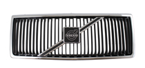 Grill 240 86- chrome/black with emblem
