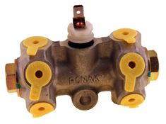 Brake junction block 700 85-90 NON-ABS