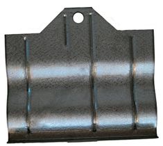 Brace pre-heater plate air filter