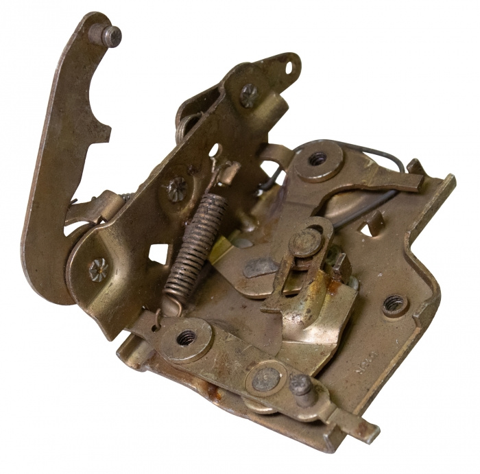 Lock unit Door 140/164/242 -77 RH