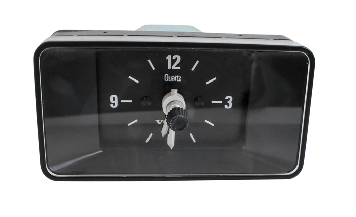 Clock Dash top 240 75-84