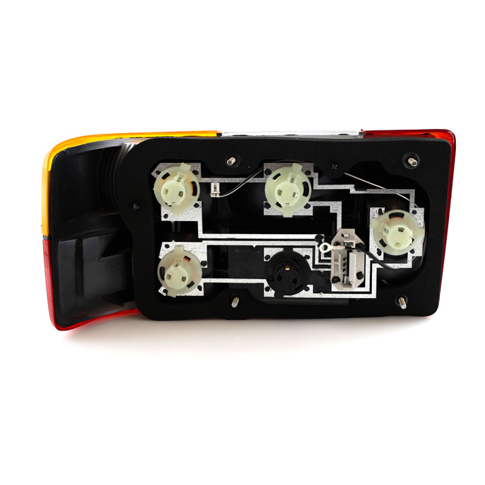 Taillight combination w foghlight 240 RH