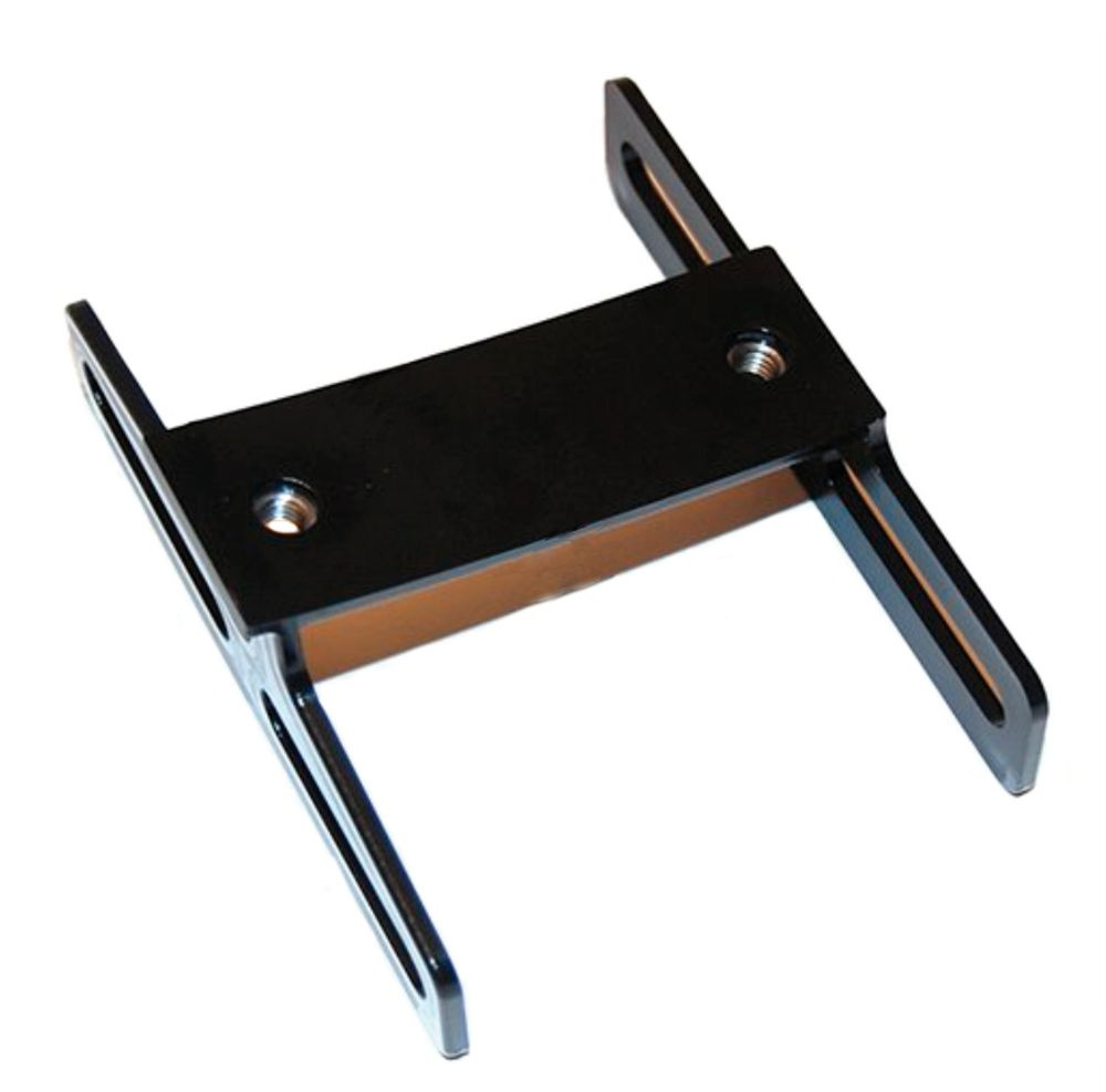 Mounting bracket bumper 240/260 79- rear