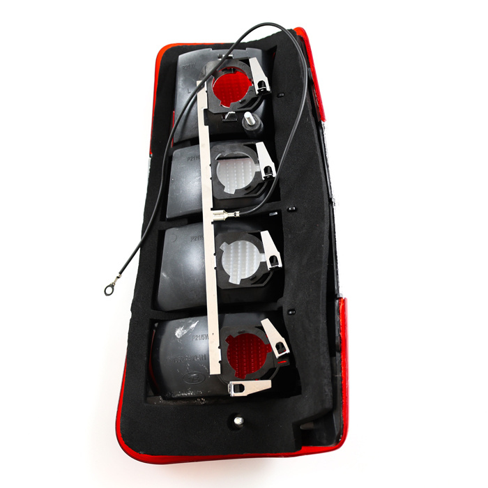 Taillight 245 81- white LH