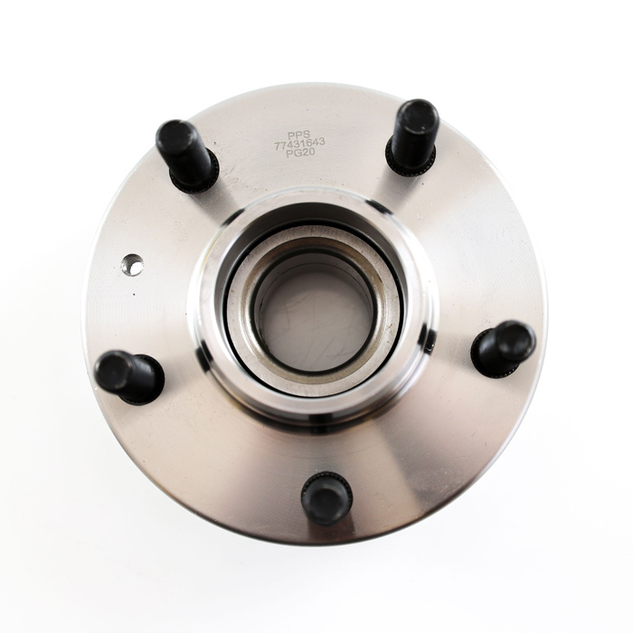 Front hub 740/940 88-94 w/o ABS