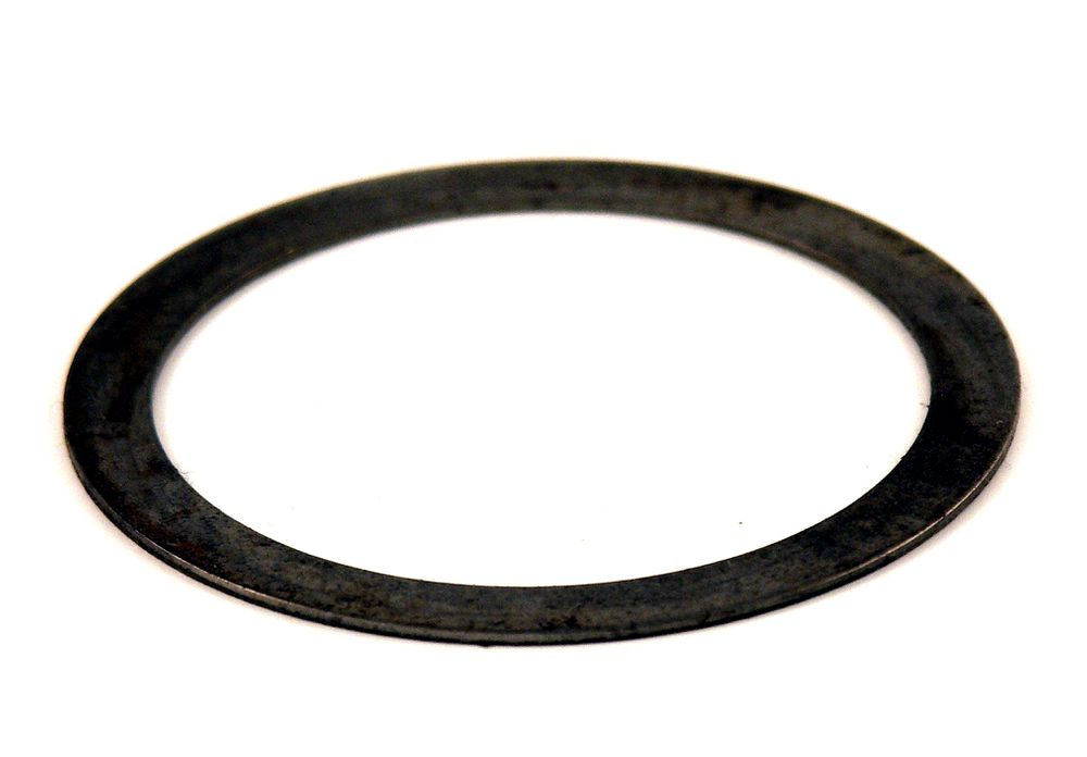 Retainer time gear casing front