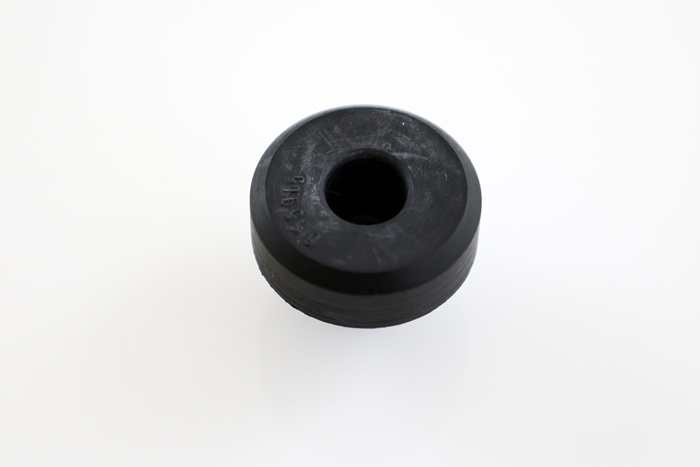 Bushing Clutch arm PV/210 rubber
