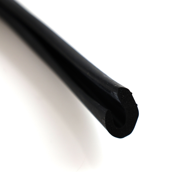 Rubber seal Bonnet Amazon 61-65 rear