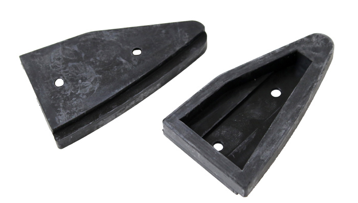 Seal filler upper hatch 220