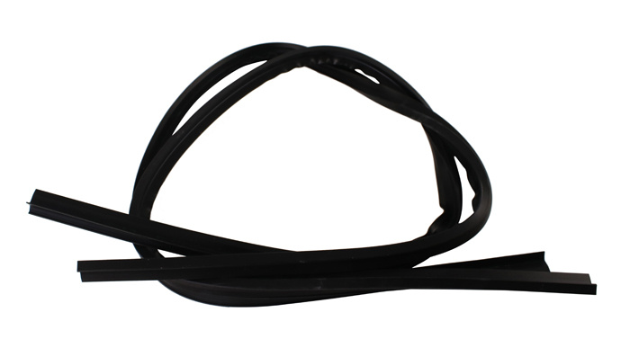 Rubber seal 122 Wagon upper hatch bottom