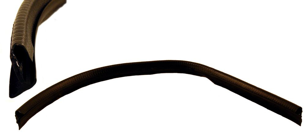 Scraper molding 142 70-73