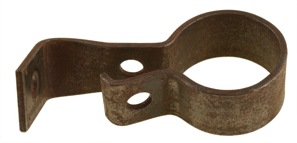 Retainer Exhaust system 445