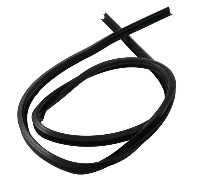 Rubber seal Bonnet Amazon 66-70 rear